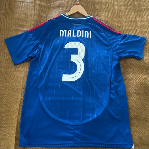 Maldini #3 Italia Football Jersey - Picture 2 of 4